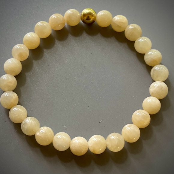 Yellow Selenite Handcrafted Bead Bracelet - Picture 4 of 4